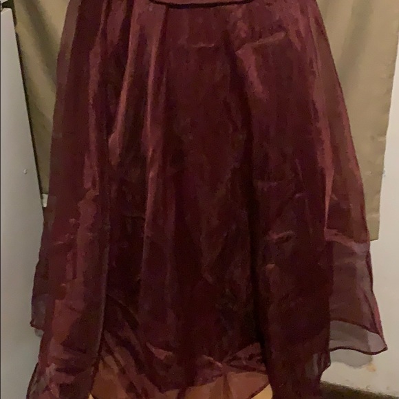 Dave and Johnny Formal Dress - Picture 2 of 3